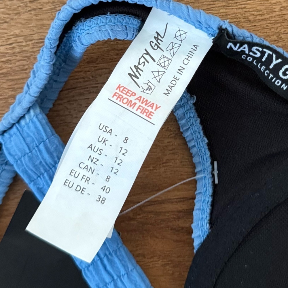 ❤️NEW Nasty Gal Blue Aqua Underwire Bikini Top in Blue Sz 8 Summer Beach - Picture 6 of 7